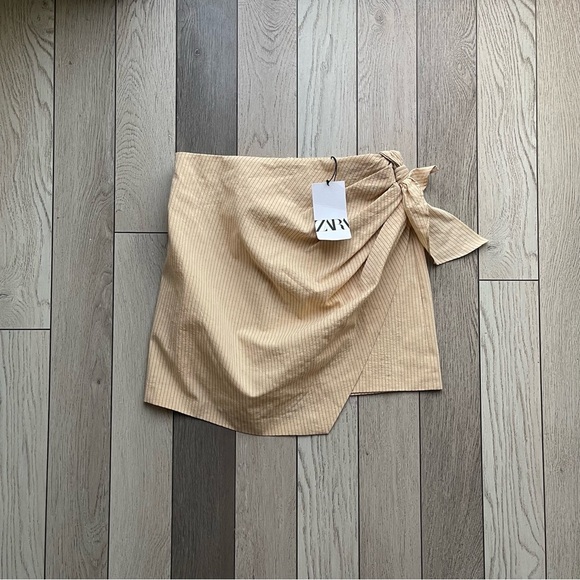 Zara Light Tan Mini Wrap Skirt - Picture 1 of 7